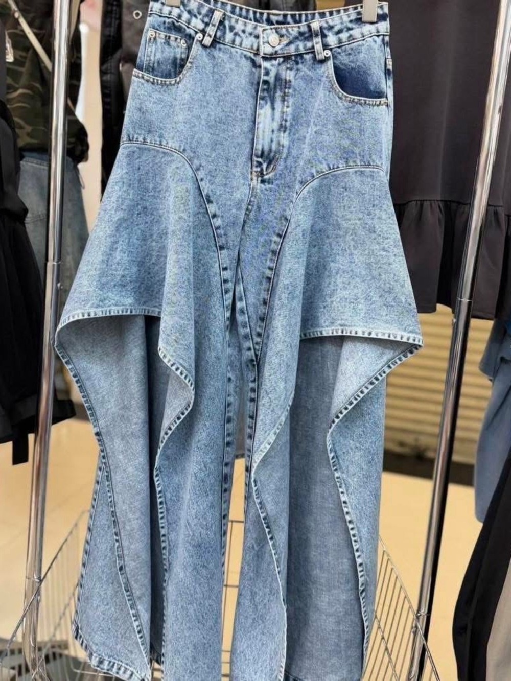 Front Slit Jeans - Picture 7 of 7